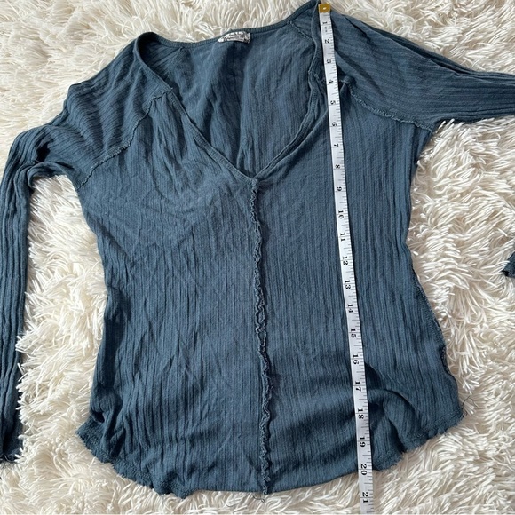 Intimately Free People Stretchy V-Neck Top Size XS - Picture 7 of 8